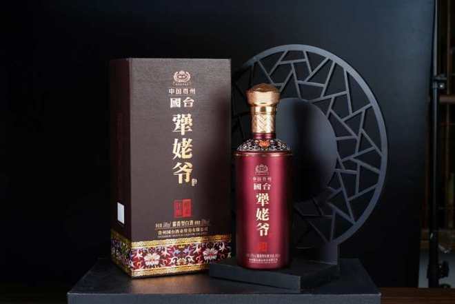 國臺酒業(yè)攜手粵強微牛，第二代國臺犟姥爺酒開啟全國運營新篇章